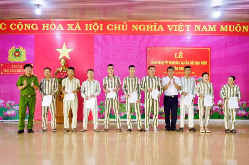 Các trại giam, cơ sở giam giữ tại miền Trung công bố quyết định đặc xá -0