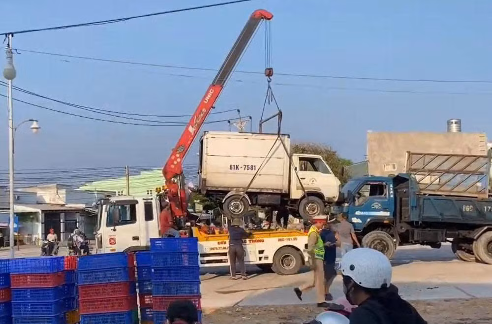 Xử lý phương tiên hết đăng kiểm vẫn lưu thông để chở cá ở cảng Mũi Né -0