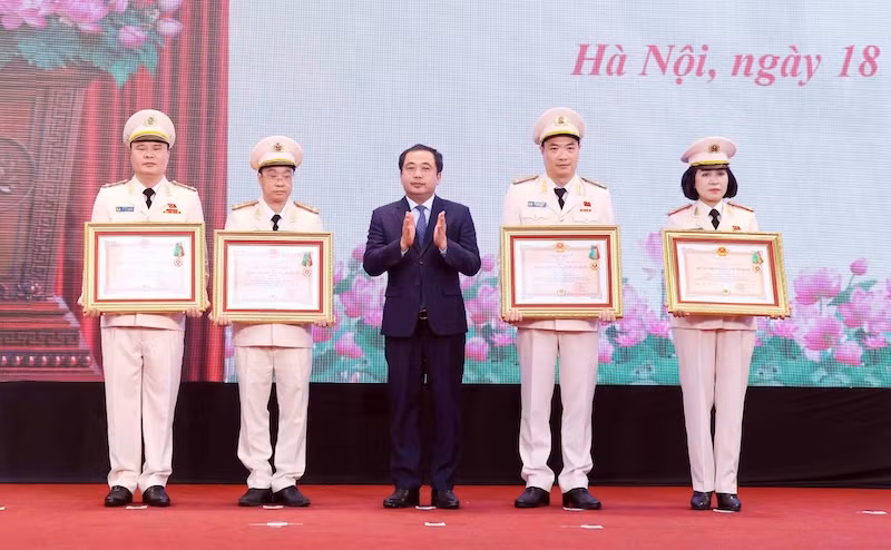 CATP Hà Nội trọng thể tổ chức Lễ kỷ niệm 80 năm Ngày truyền thống của 5 lực lượng nòng cốt -0