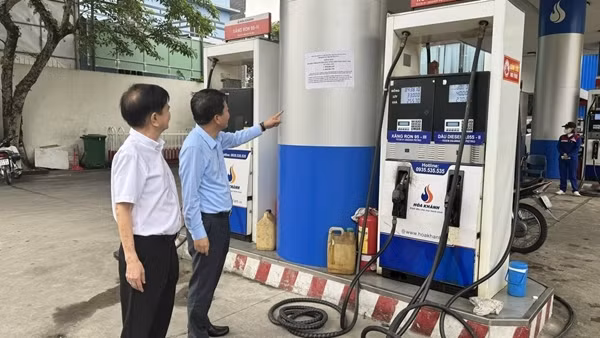 Xử phạt 3 thương nhân đầu mối vi phạm quy định dự trữ xăng dầu