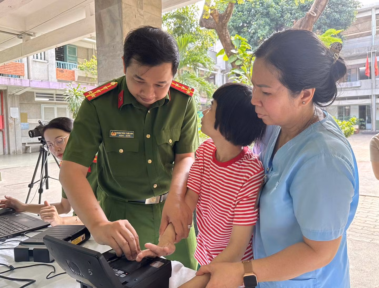 Lan tỏa phong trào thi đua “Ba nhất” từ cơ sở của Công an TP Hồ Chí Minh -0