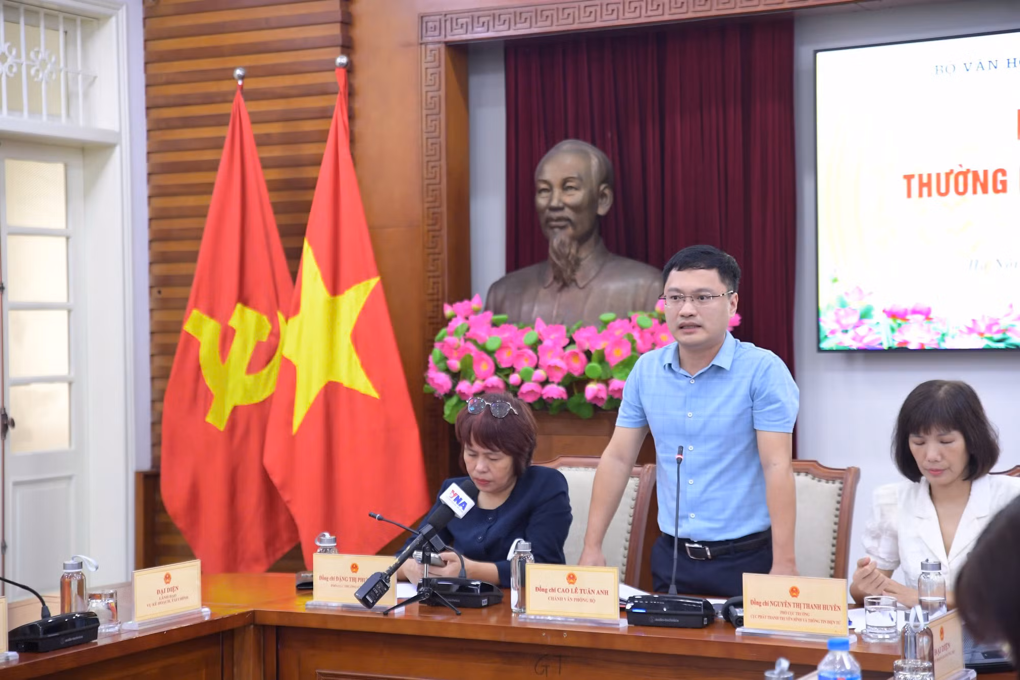 Bộ Văn hoá, Thể thao và Du lịch nói gì về cấm hát nhép và sử dụng AI mạo danh nghệ sĩ ? -0