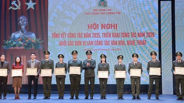 Phát huy tinh thần chủ động, sáng tạo trong công tác văn hoá, văn nghệ CAND