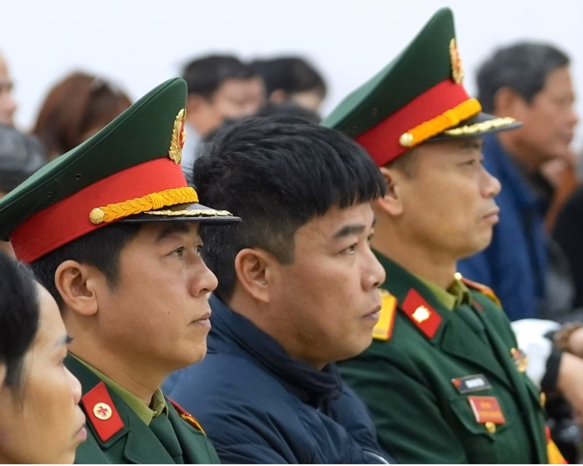 Nhiều nhà đầu tư muốn tòa đánh giá kỹ việc “đại gia” muốn mua cổ phần của Tập đoàn Phúc Sơn -0