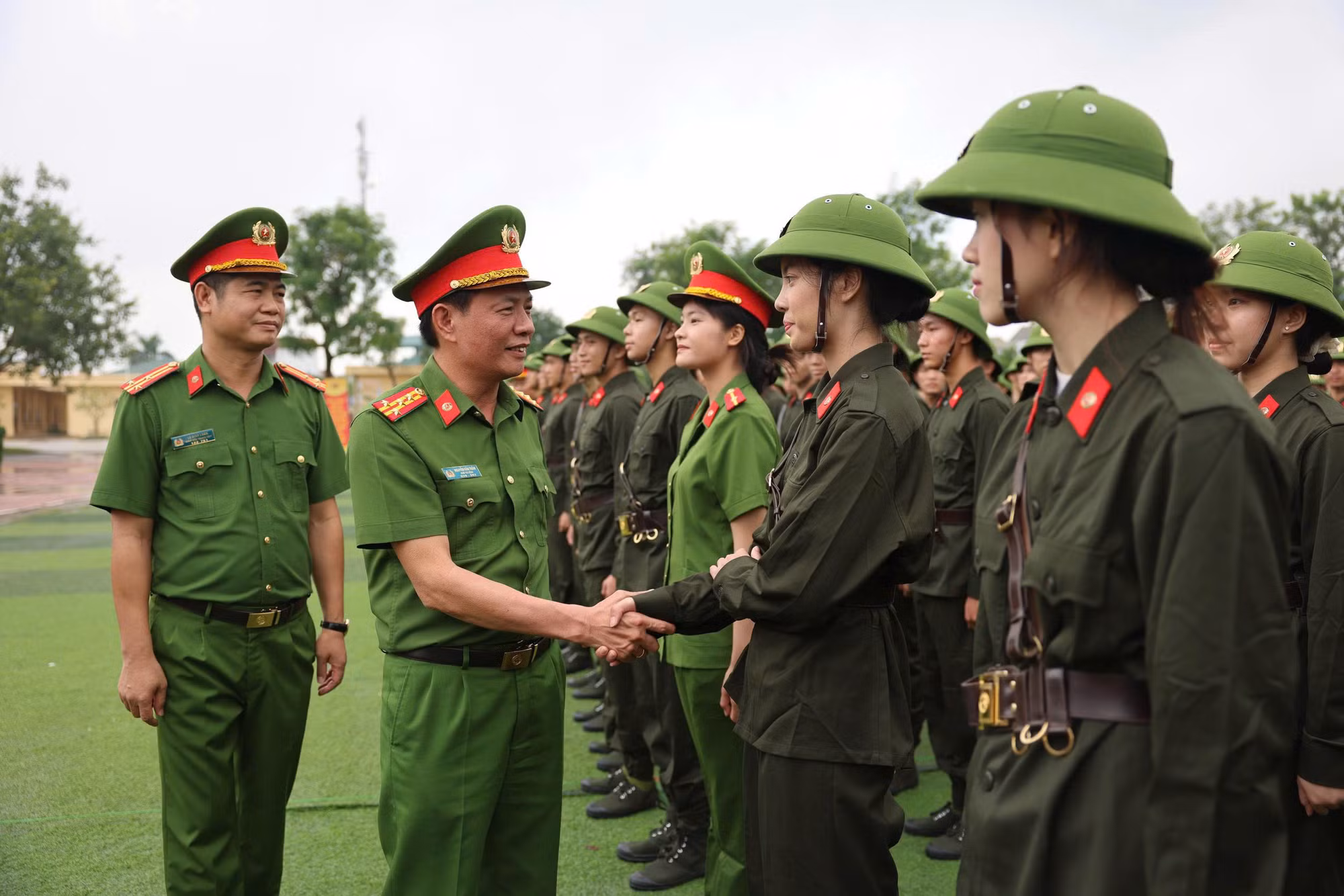 Hơn 1.000 học viên đại học chính quy các học viện, trường CAND bắt đầu huấn luyện đầu khoá -1