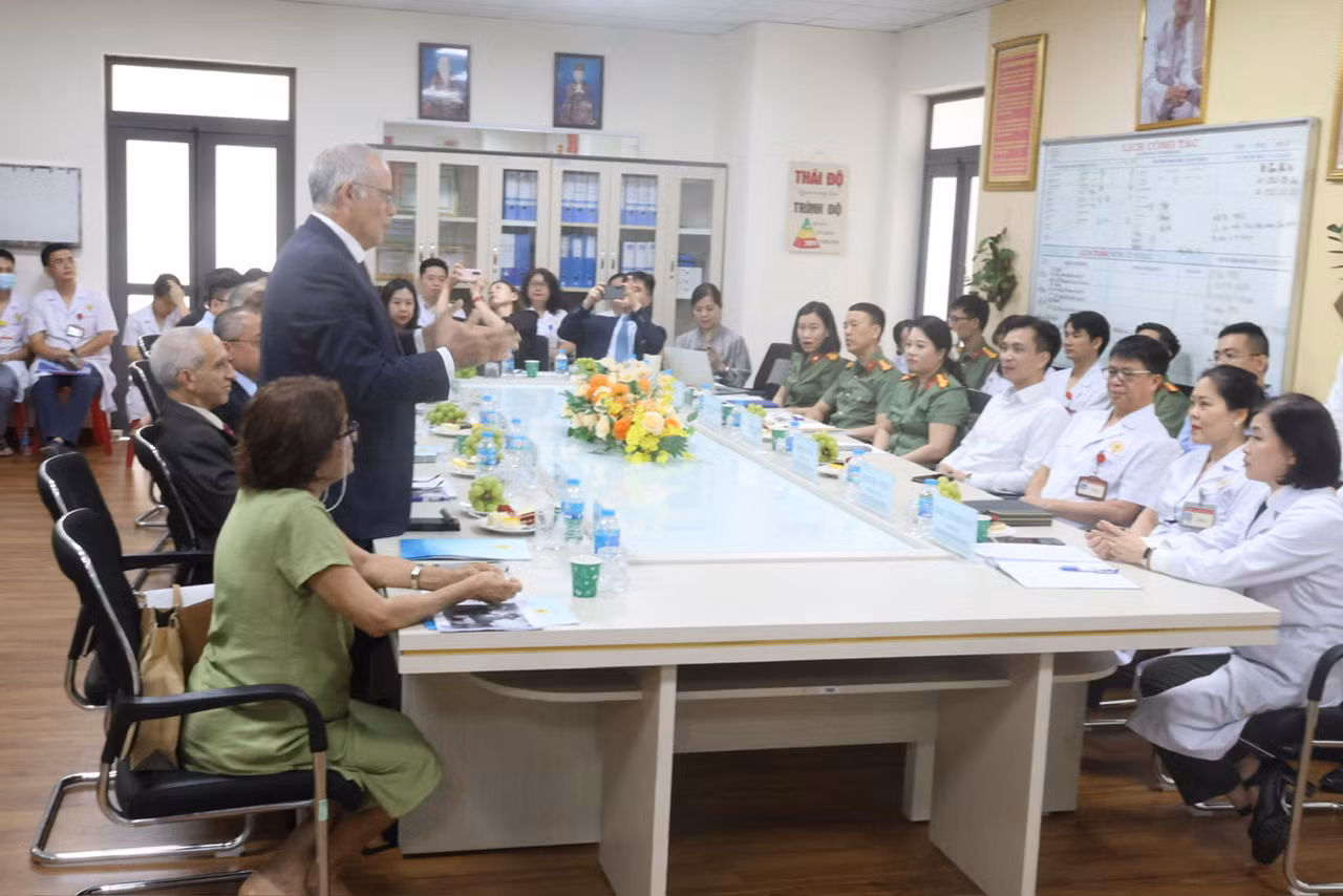 Hợp tác nghiên cứu, ứng dụng sản phẩm thuốc nguồn gốc tự nhiên của Cuba tại Bệnh viện Y học cổ truyền Bộ Công an -0