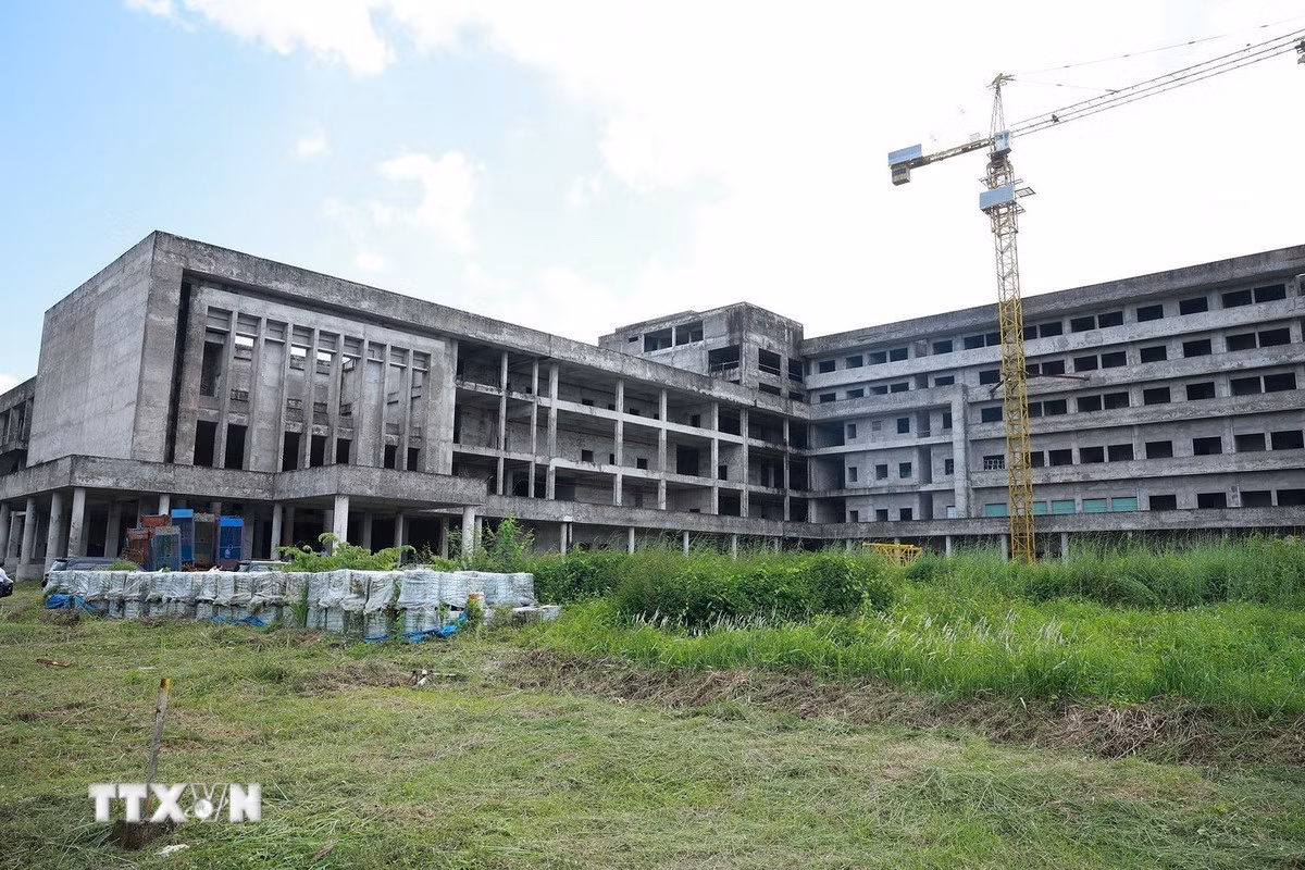 Thủ tướng Phạm Minh Chính kiểm tra, chỉ đạo xử lý các vướng mắc tại Cần Thơ -0