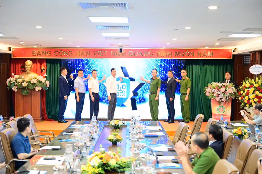 Truy xuất nguồn gốc hoá chất, tiền chất trên nền tảng VNeID -0