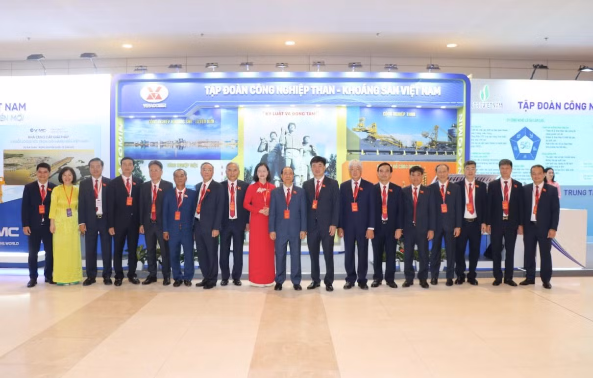 Đoàn đại biểu Đảng bộ TKV góp phần vào thành công của Đại hội đại biểu Đảng bộ Chính phủ lần thứ I, nhiệm kỳ 2025-2030 -0