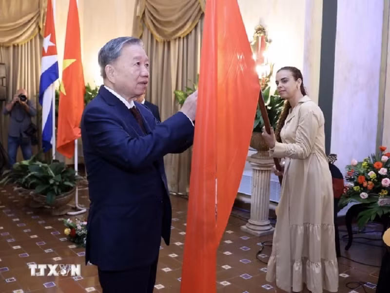 Vun đắp tình hữu nghị thủy chung Việt Nam-Cuba mãi mãi trường tồn -0