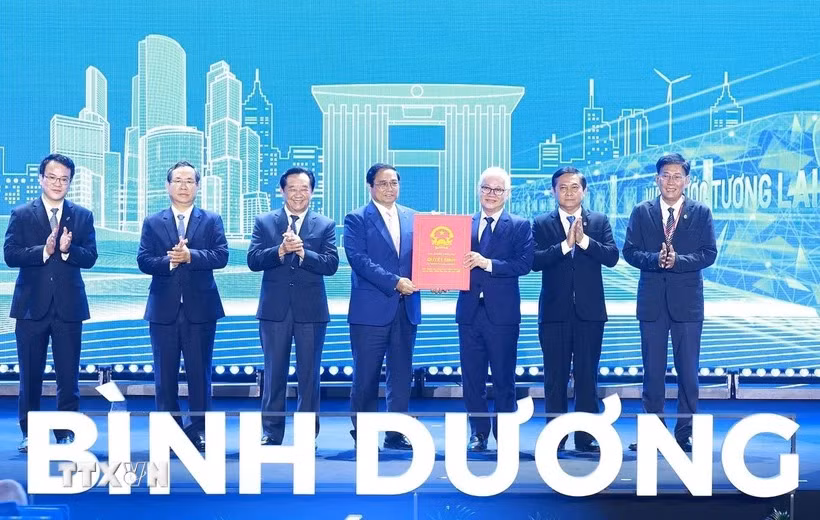 Thủ tướng Phạm Minh Chính đề nghị tỉnh Bình Dương thực hiện 