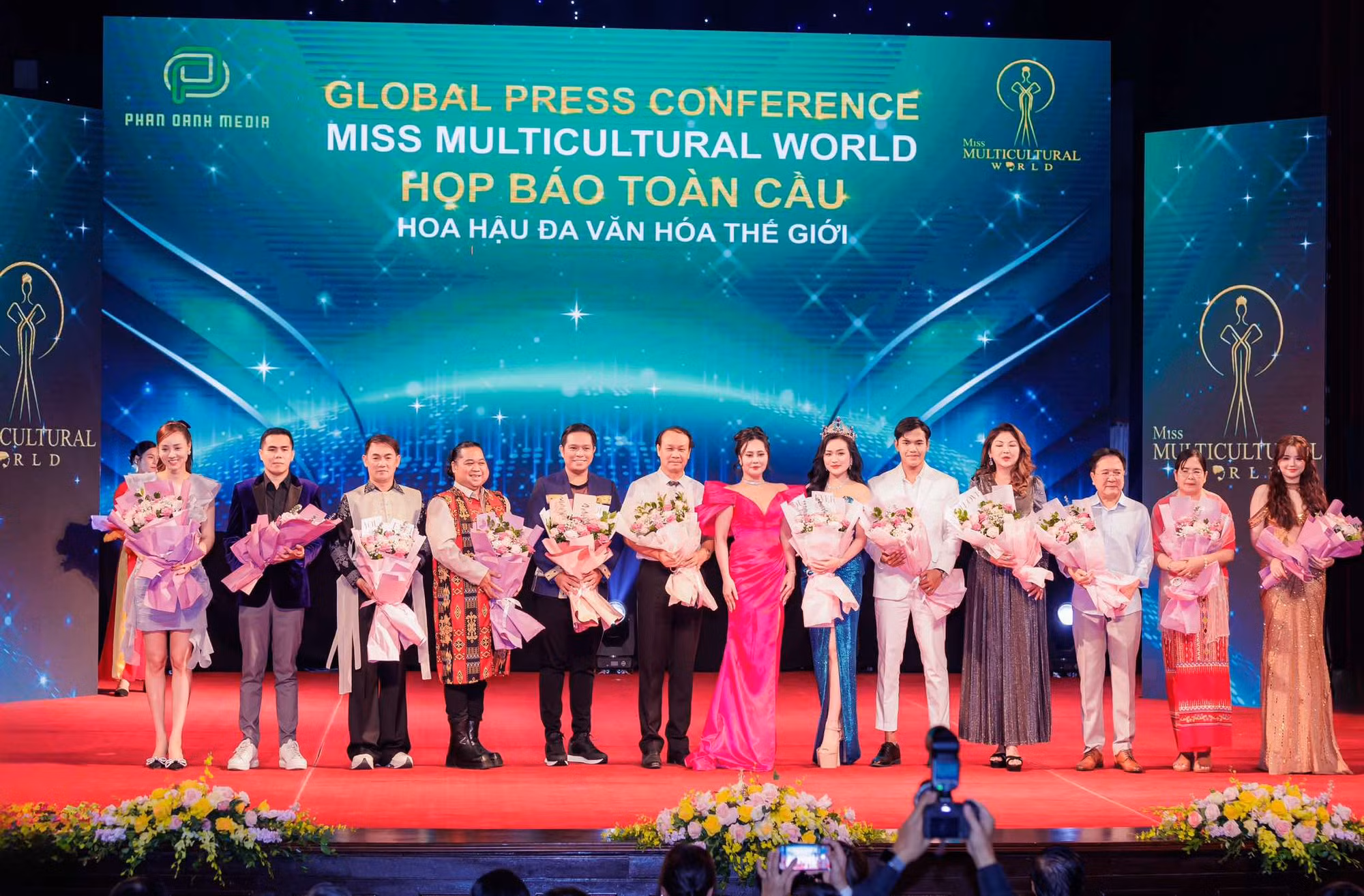 Cuộc thi Hoa hậu Đa văn hoá thế giới sẽ quảng bá văn hoá truyền thống Việt Nam -0