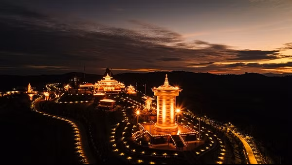 “Love in Vietnam” khởi quay tại Samten Hills Dalat