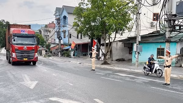 Linh hoạt chuyển hướng thông quan nông sản qua nhiều cửa khẩu