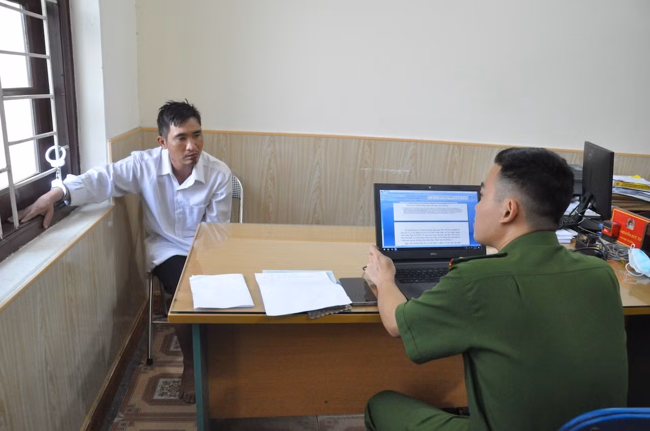 Hai đối tượng cướp tiệm vàng Đức Nam khai gì tại cơ quan Công an? -0