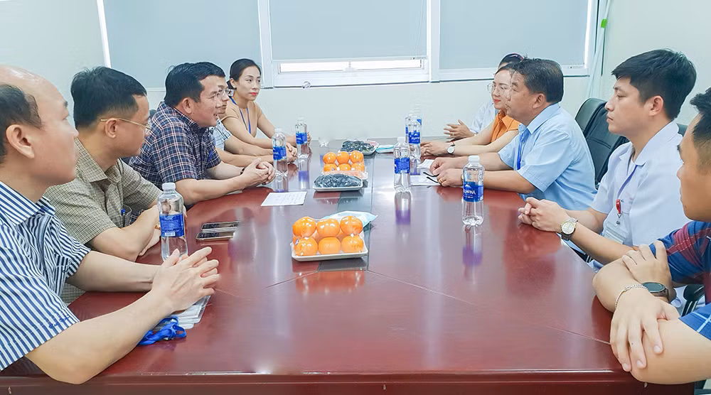 Công an Quảng Ninh hỗ trợ điều trị thận cho phu nhân Phó Giám đốc Công an tỉnh Xay Nha Bu Ly – Lào. -0