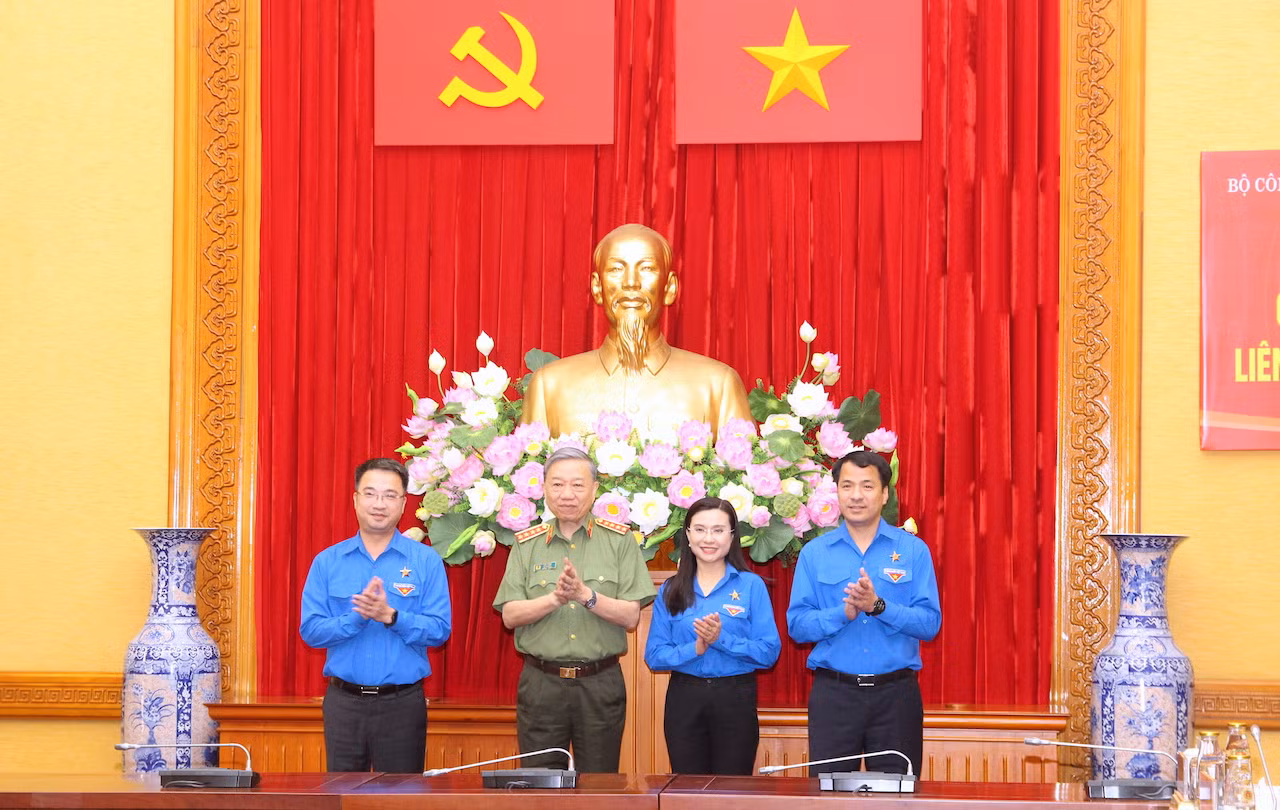 Xây dựng xã hội lành mạnh, an ninh, an toàn để thanh niên đóng góp tích cực phát triển kinh tế -1