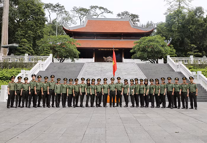 Cục Đối ngoại về nguồn tại Khu di tích lịch sử Đá Chông -0
