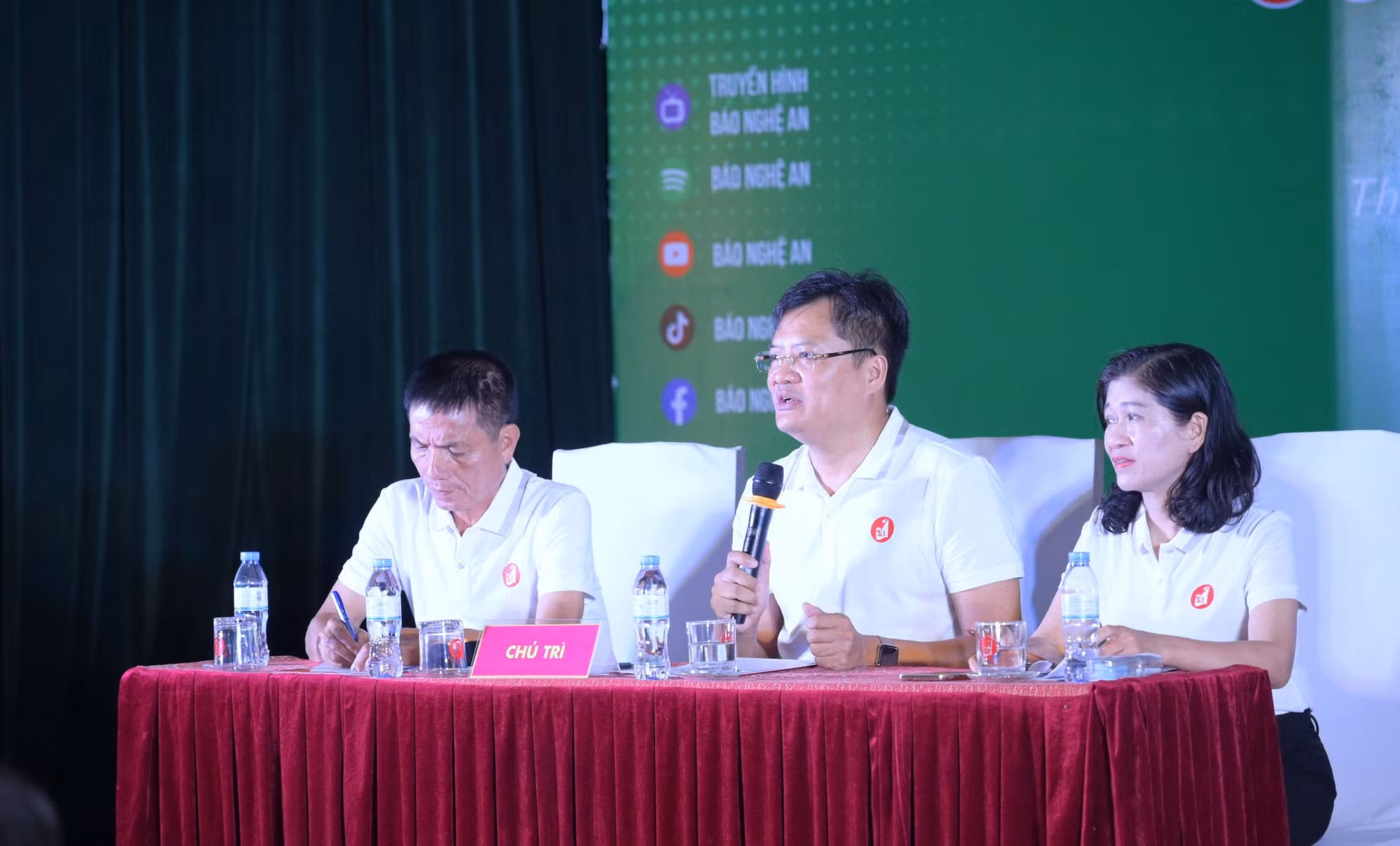 Ngày hội của trẻ thơ xứ Nghệ -0