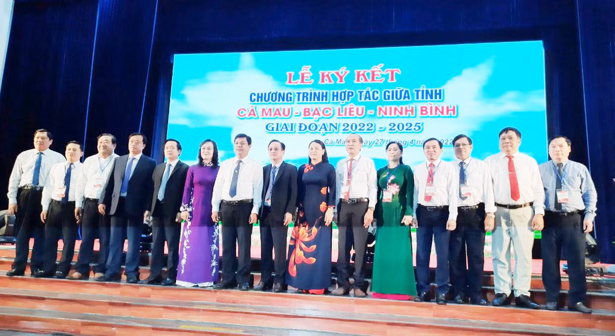 Tổng kết hợp tác phát triển Cà Mau – Bạc Liêu – Ninh Bình -0