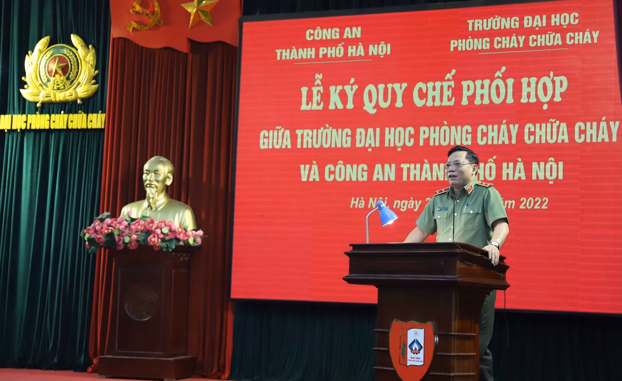 Công an TP Hà Nội và Trường Đại học PCCC ký kết quy chế phối hợp giữa hai đơn vị -0
