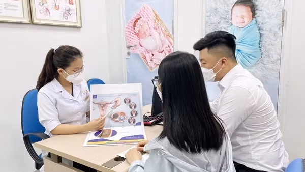 10 cặp vợ chồng vô sinh, hiếm muộn nghèo được thụ tinh ống nghiệm miễn phí