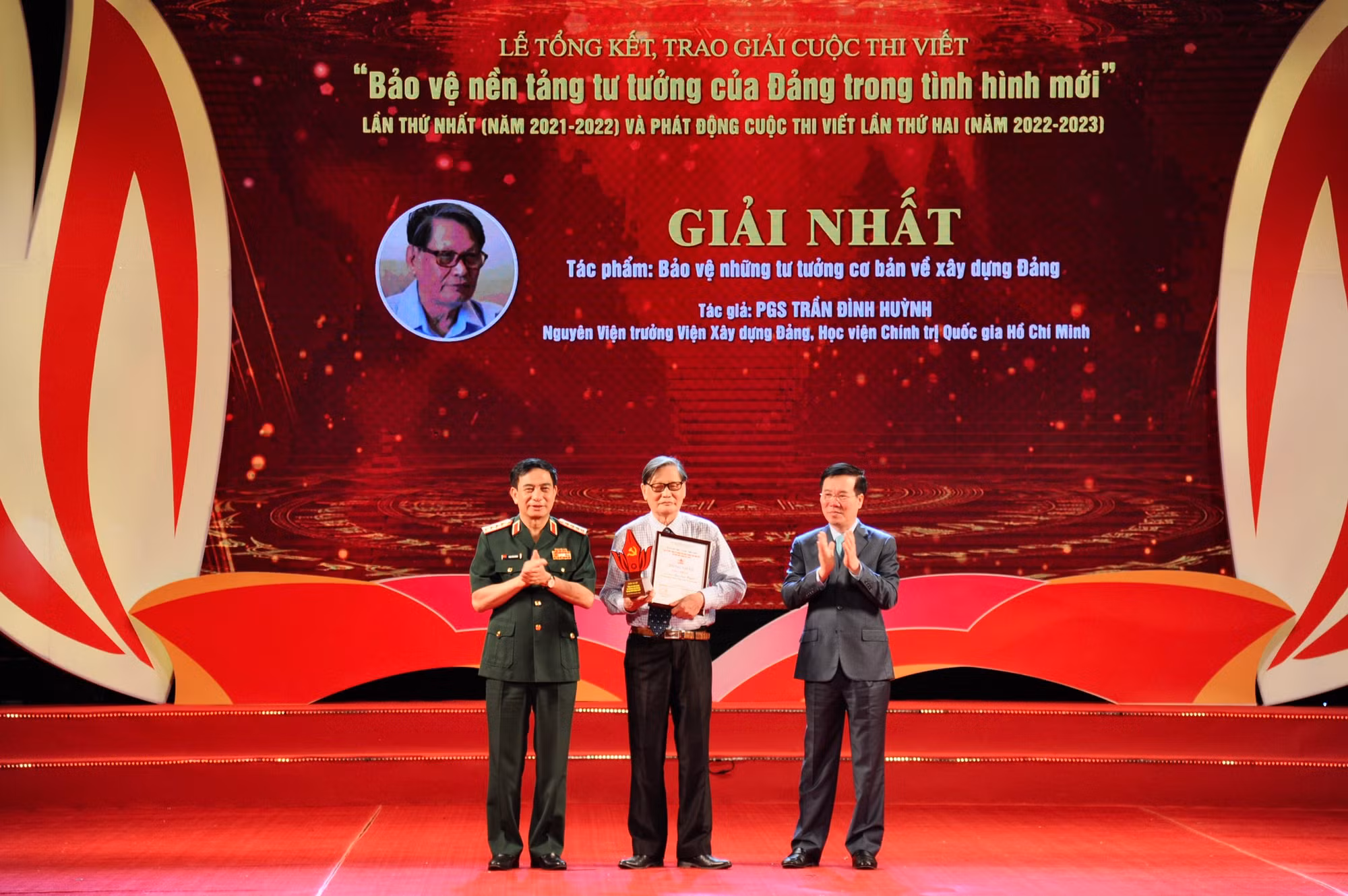 Tăng cường bảo vệ nền tảng tư tưởng của Đảng trong tình hình mới -0