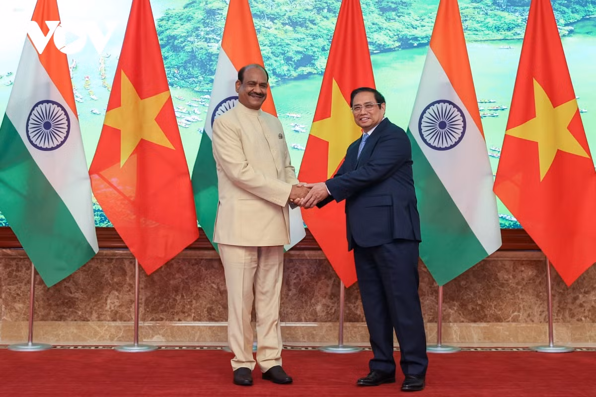 Thủ tướng tiếp Chủ tịch Hạ viện Ấn Độ: Sớm đưa kim ngạch thương mại đạt 15 tỷ USD -0