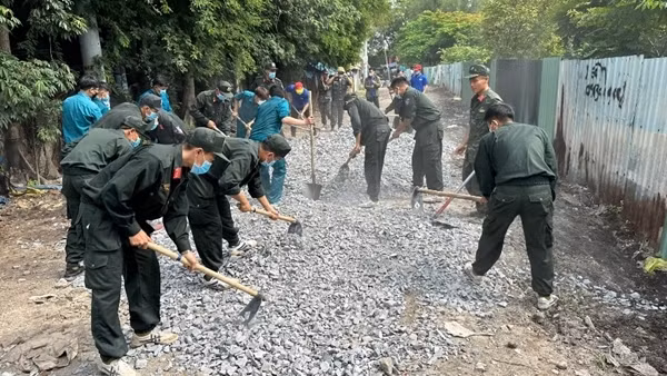 Hoạt động thiết thực trong lễ ra quân công tác dân vận của tuổi trẻ Công an tỉnh Bình Dương