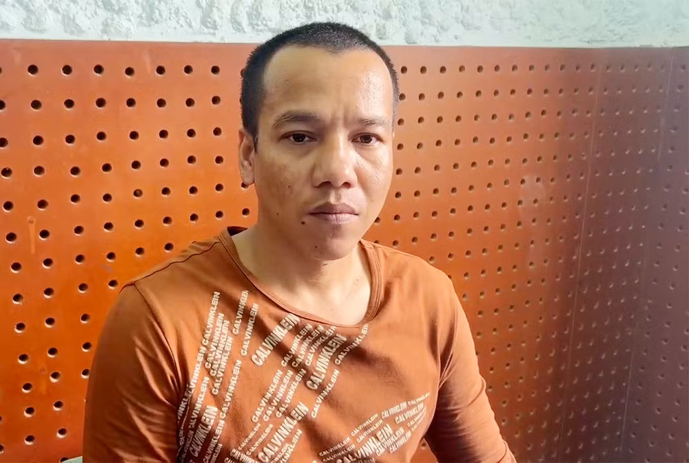 Khởi tố 2 đối tượng tàng trữ, sử dụng và mua bán trái phép vũ khí quân dụng -0