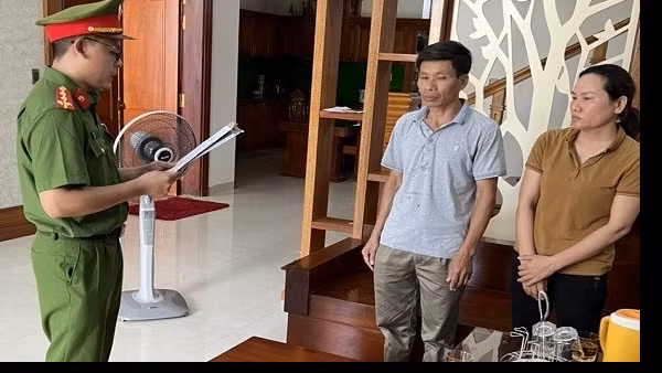 Khởi tố Giám đốc doanh nghiệp trốn thuế liên quan việc khai thác cát