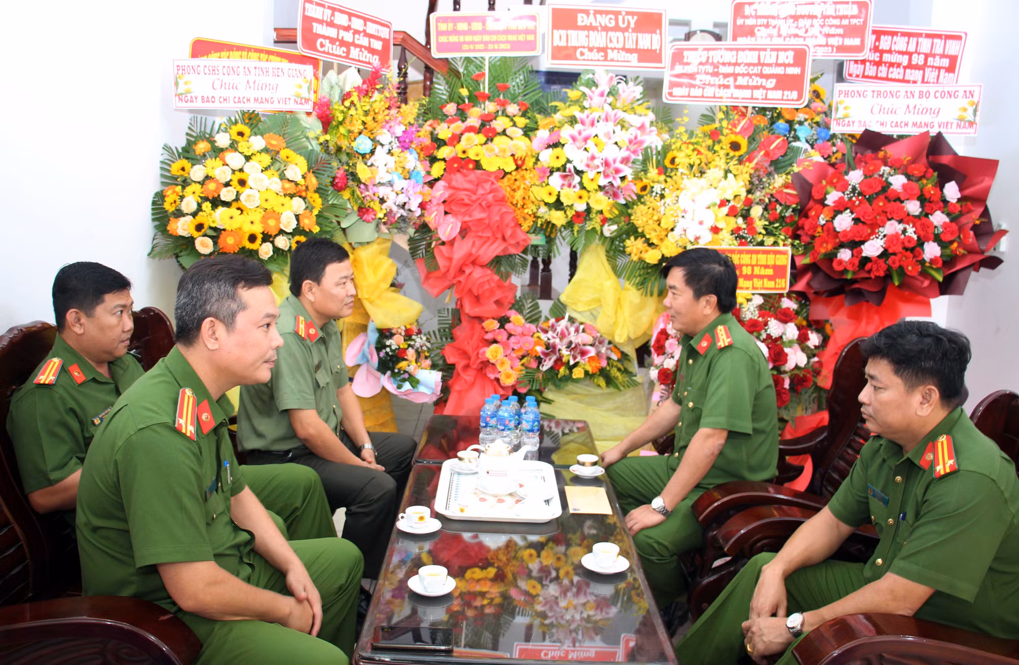 Phát huy mối quan hệ phối hợp chặt chẽ giữa Báo CAND và các đơn vị, địa phương tại khu vực ĐBSCL -0