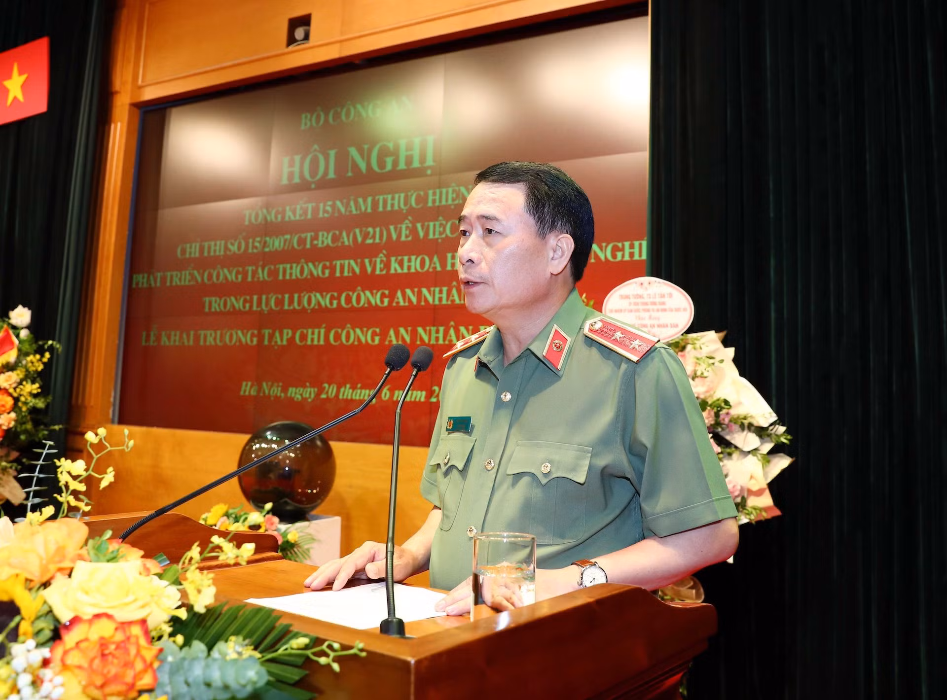 Đẩy mạnh phát triển công tác thông tin về khoa học và công nghệ trong lực lượng CAND -0