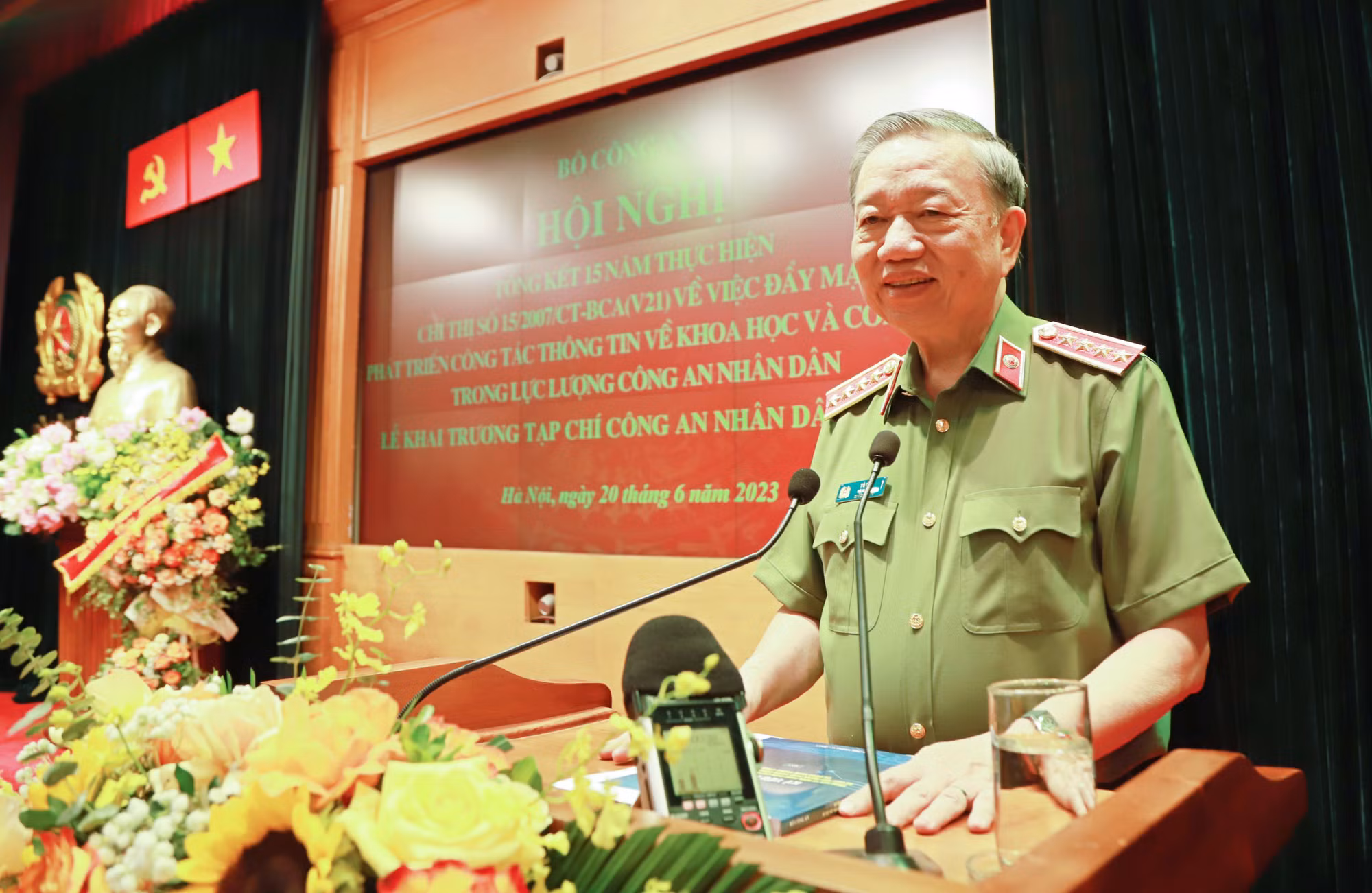 Đẩy mạnh phát triển công tác thông tin về khoa học và công nghệ trong lực lượng CAND -0
