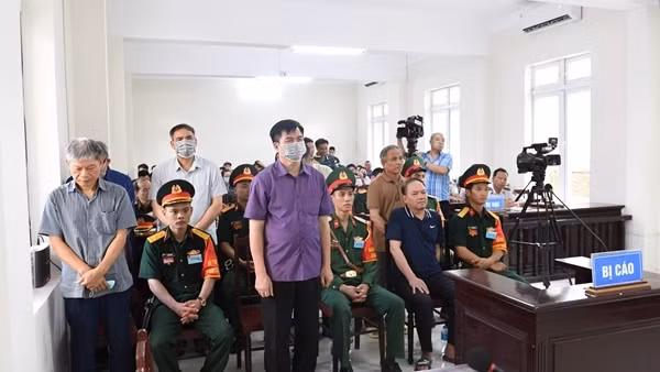 Cựu Tư lệnh Cảnh sát biển lĩnh 16 năm tù