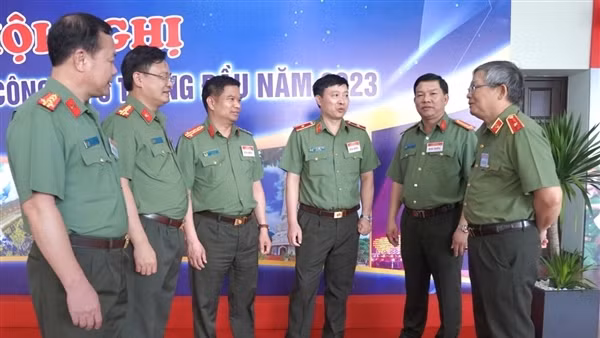 Bàn giải pháp kéo giảm tội phạm, bảo đảm trật tự an toàn xã hội