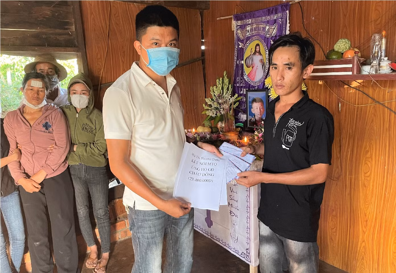 Chuyện về những người làm báo mang sắc phục Công an -0