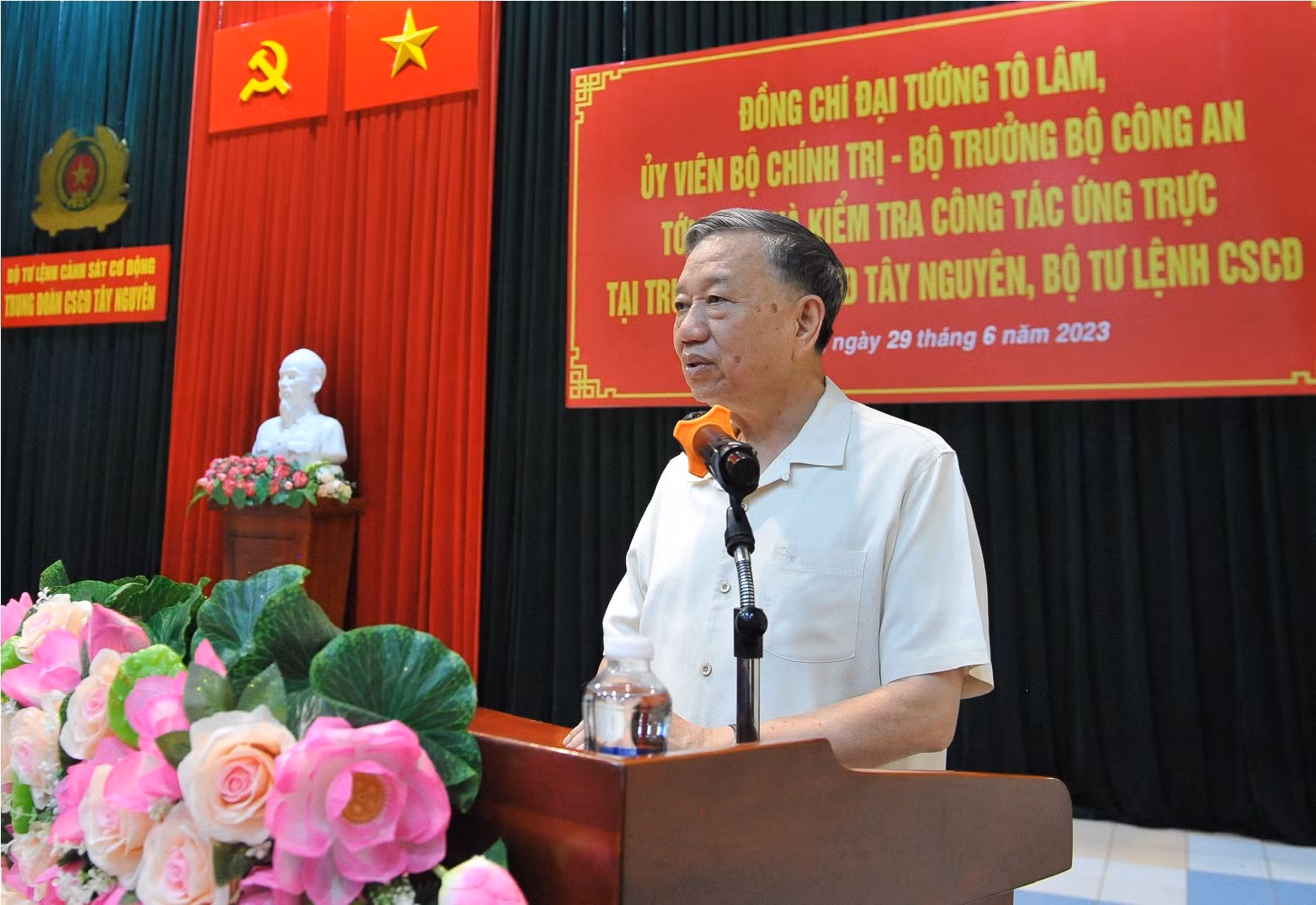 Bộ trưởng Tô Lâm làm việc với Ban thường vụ Tỉnh uỷ Đắk Lắk -0