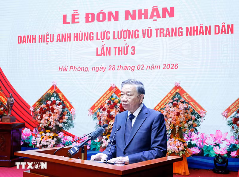 Phát biểu của Tổng Bí thư Tô Lâm tại Lễ đón nhận Danh hiệu Anh hùng Lực lượng Vũ trang Nhân dân của Quân chủng Hải quân -0