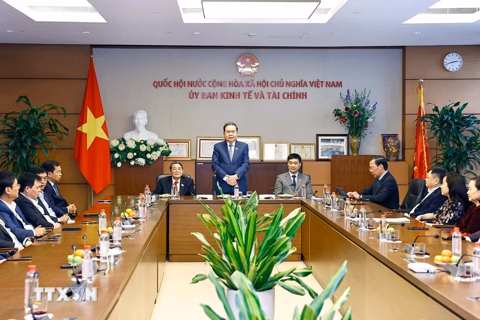 Chủ tịch Quốc hội Trần Thanh Mẫn làm việc với các cơ quan của Quốc hội -0