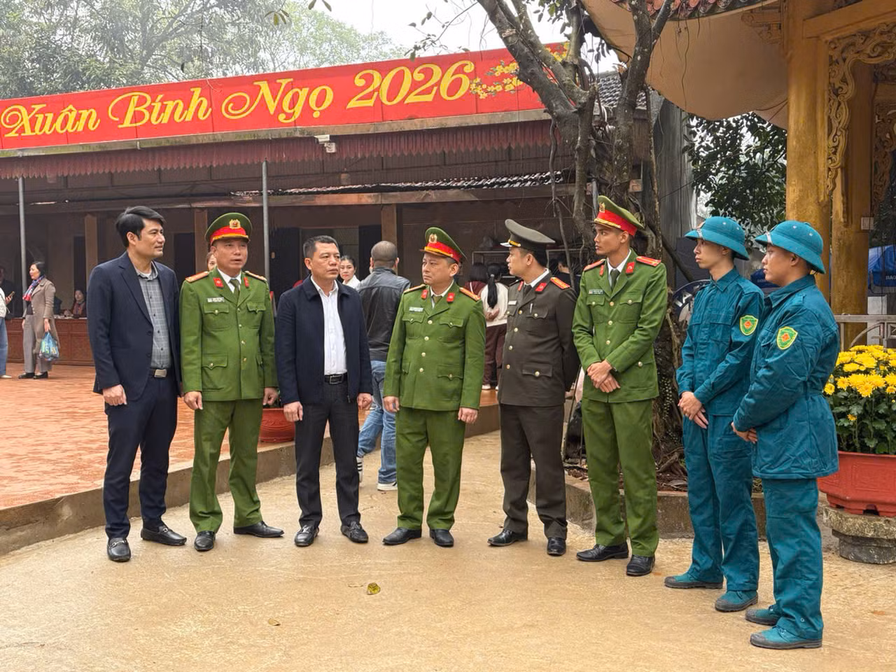 Giữ bình yên mùa lễ hội trên miền đất di sản xứ Thanh -0