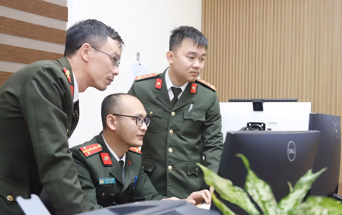 Công an Hà Tĩnh: Căng mình đảm bảo ANTT để nhân dân vui Tết, đón Xuân -0