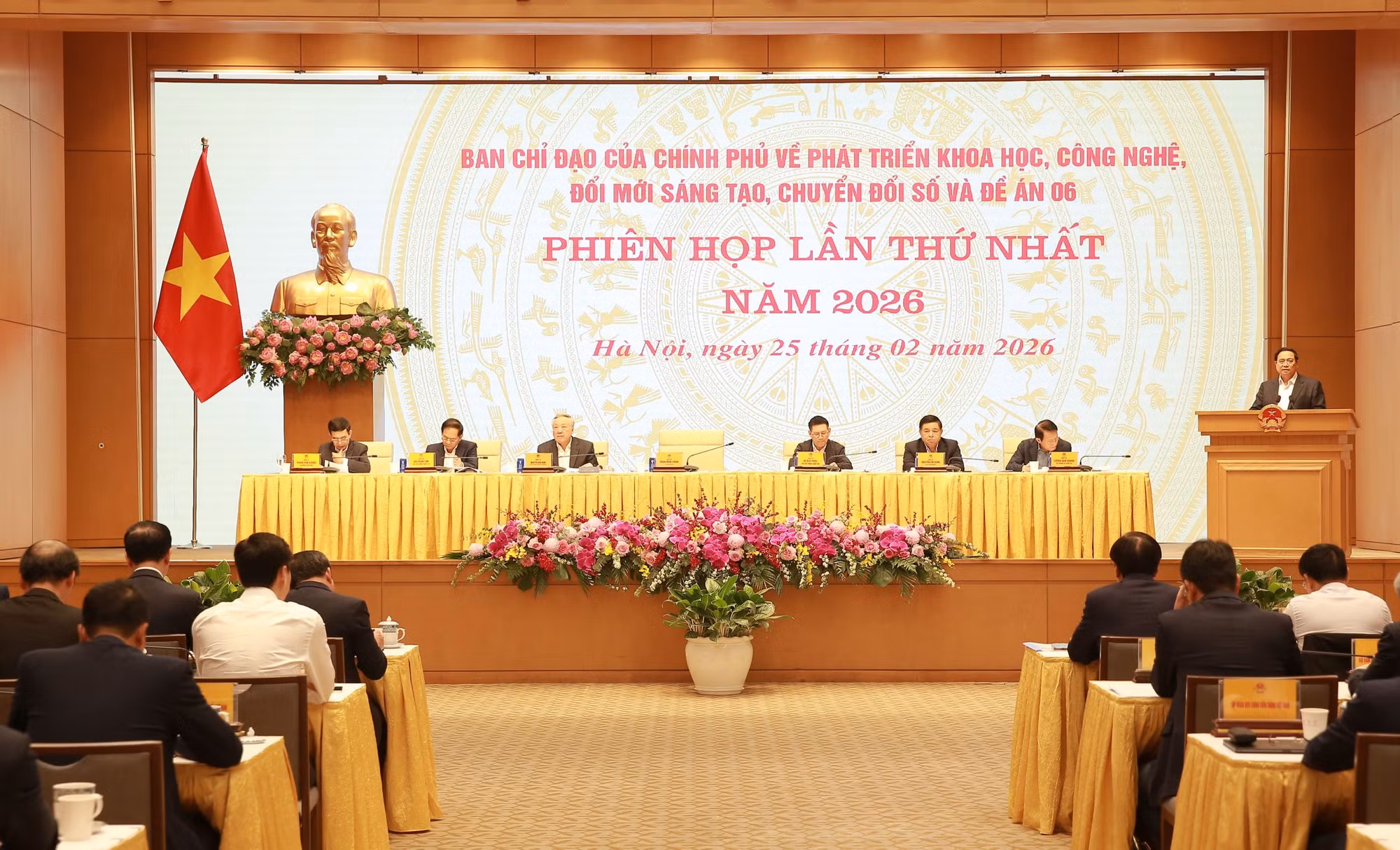 Tạo bước chuyển mới về khai thác dữ liệu phục vụ kinh tế - xã hội -0
