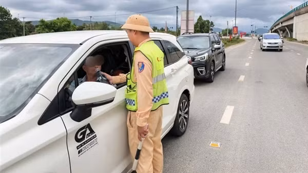 Đảm bảo trật tự giao thông trên các tuyến đường ở Đà Nẵng
