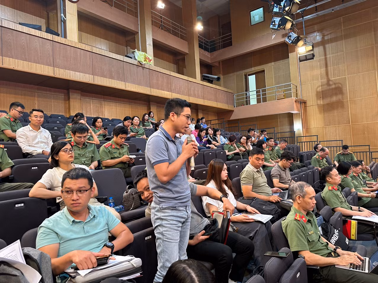 Tọa đàm trao đổi thông tin “nóng” về các dự án luật do Bộ Công an soạn thảo -0