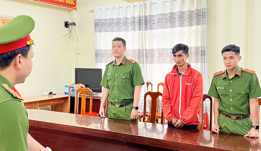 Khởi tố nhân viên công ty dược tham ô tài sản -0