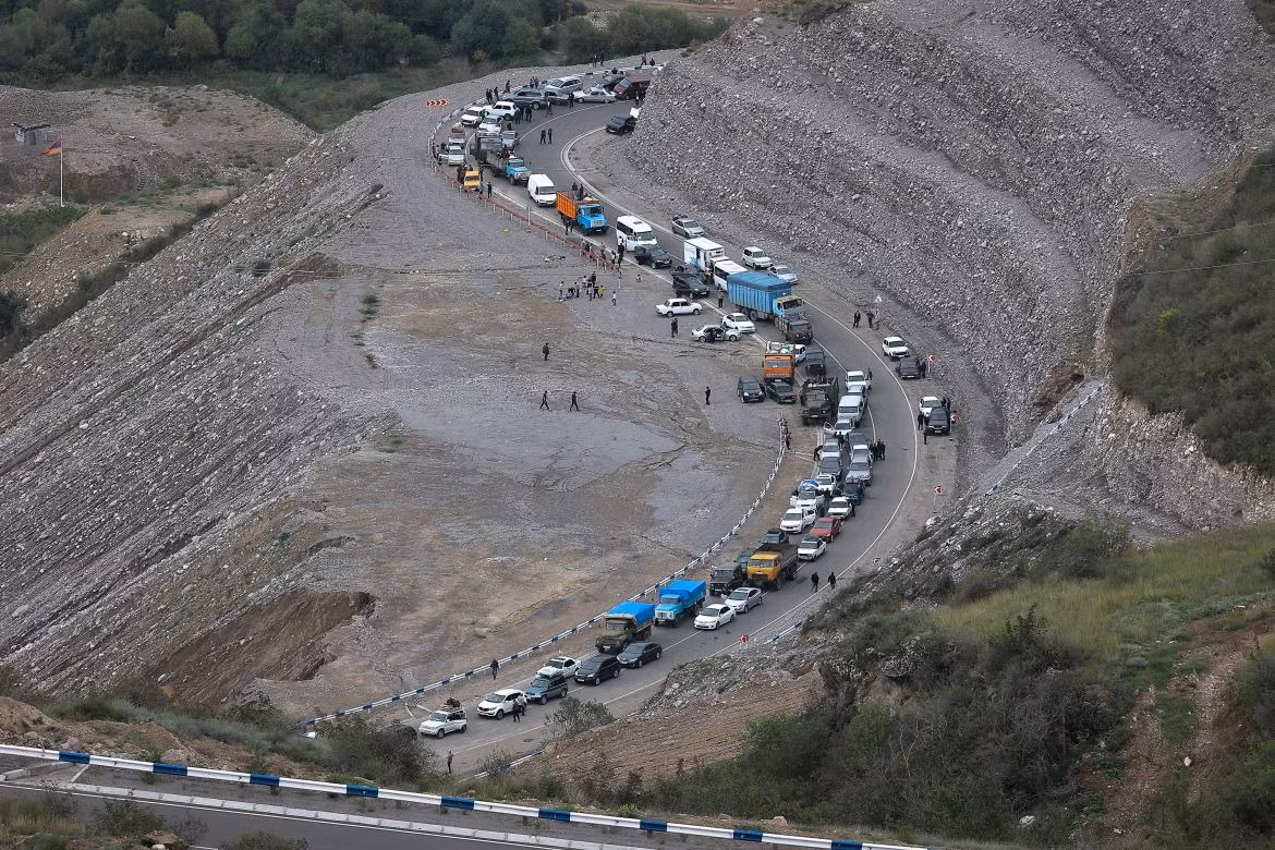 Khủng hoảng ẩn mình trong căng thẳng Nagorno – Karabakh -0