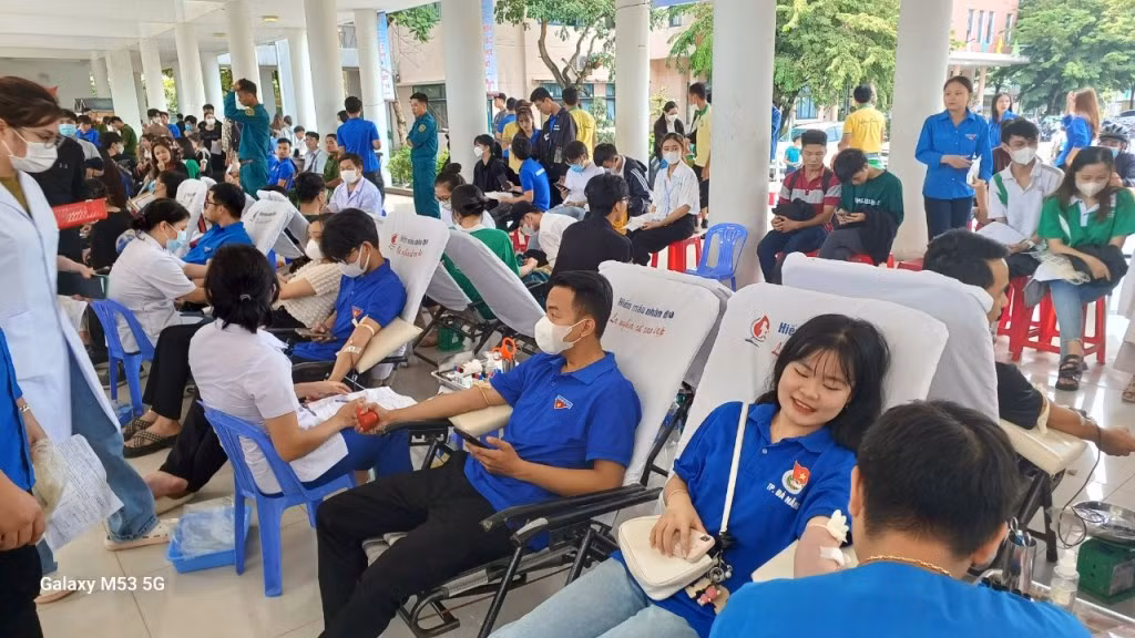 Đoàn viên thanh niên Đà Nẵng phát huy tinh thần xung kích, tình nguyện vì cộng đồng -1