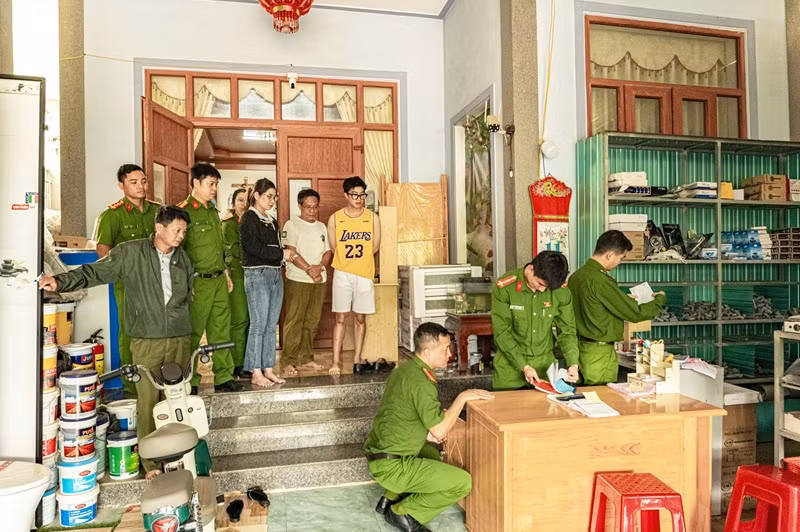 Bắt đối tượng giả chạy án, chiếm đoạt 1,3 tỷ đồng -0