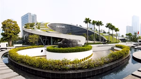 Viettel lấy tiền đâu ra để làm vũ khí?